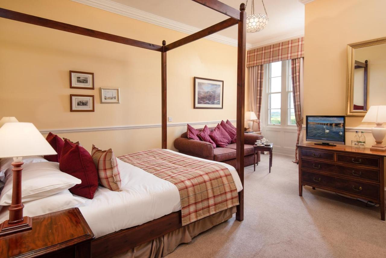 Chirnside Hall Hotel Экстерьер фото